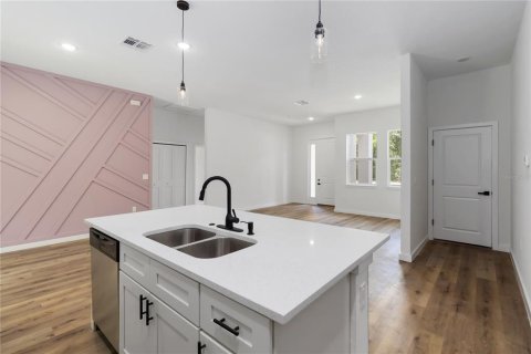 Casa en venta en Citrus Springs, Florida, 4 dormitorios, 164.53 m2 № 1802353 - foto 9