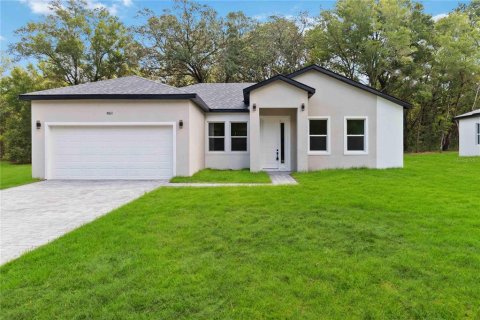 Casa en venta en Citrus Springs, Florida, 4 dormitorios, 164.53 m2 № 1802353 - foto 1