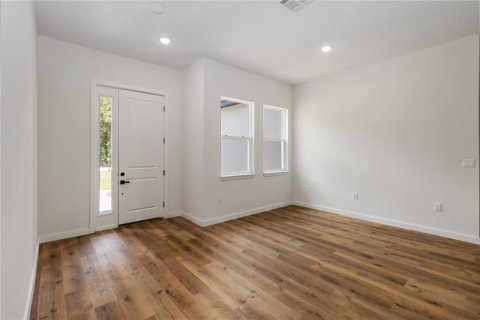 Casa en venta en Citrus Springs, Florida, 4 dormitorios, 164.53 m2 № 1802353 - foto 3