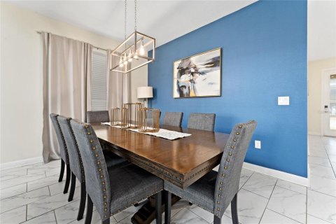 Villa ou maison à vendre à Kissimmee, Floride: 5 chambres, 305.83 m2 № 2108584 - photo 7