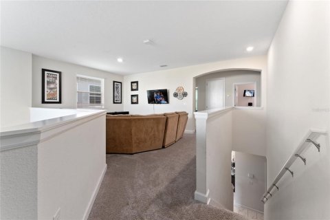 Villa ou maison à vendre à Kissimmee, Floride: 5 chambres, 305.83 m2 № 2108584 - photo 13