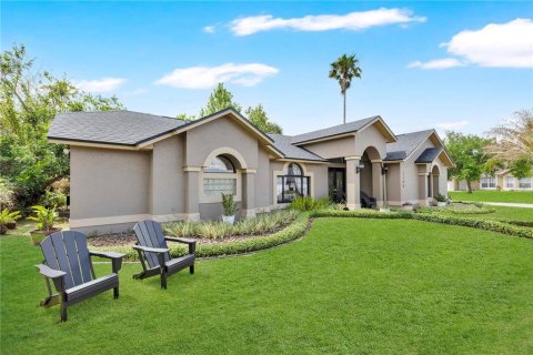 House in Orlando, Florida 3 bedrooms, 178.93 sq.m. № 2206693 - photo 3
