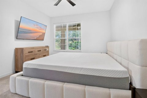 Villa ou maison à vendre à Sarasota, Floride: 2 chambres, 111.76 m2 № 2436798 - photo 14