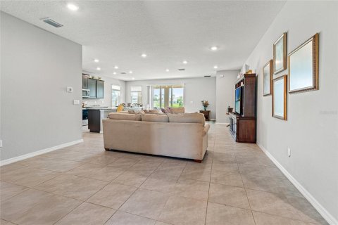 Casa en venta en Brooksville, Florida, 3 dormitorios, 170.01 m2 № 1905699 - foto 7