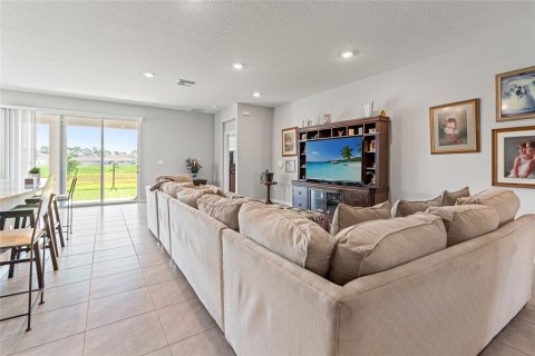 Casa en venta en Brooksville, Florida, 3 dormitorios, 170.01 m2 № 1905699 - foto 5
