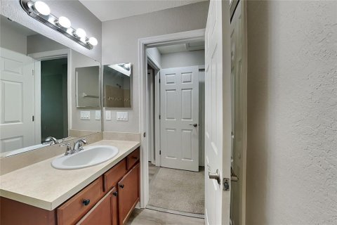 House in Haines City, Florida 3 bedrooms, 127.28 sq.m. № 2383441 - photo 11