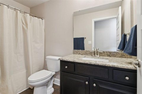House in Auburndale, Florida 4 bedrooms, 237.18 sq.m. № 2092683 - photo 24