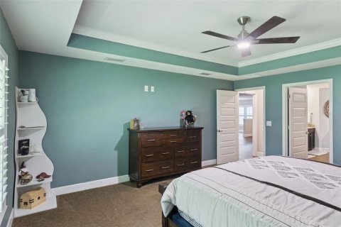 House in Auburndale, Florida 4 bedrooms, 237.18 sq.m. № 2092683 - photo 18