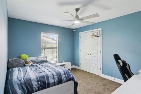 House in Auburndale, Florida 4 bedrooms, 237.18 sq.m. № 2092683 - photo 23