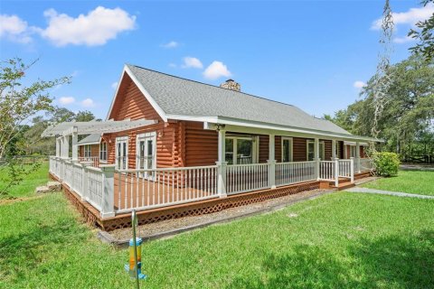 Villa ou maison à vendre à Spring Hill, Floride: 3 chambres, 223.34 m2 № 2142147 - photo 3