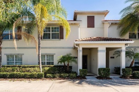 Adosado en venta en Kissimmee, Florida, 4 dormitorios, 177.81 m2 № 1382631 - foto 1