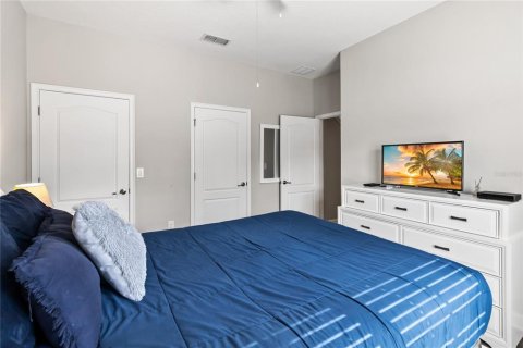 Adosado en venta en Kissimmee, Florida, 4 dormitorios, 177.81 m2 № 1382631 - foto 18
