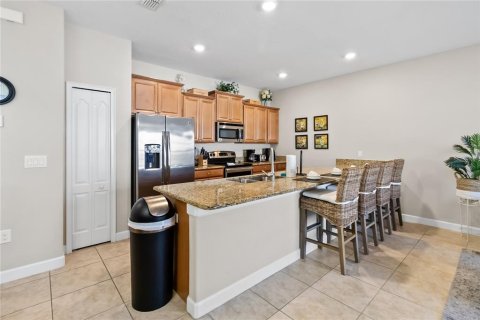 Adosado en venta en Kissimmee, Florida, 4 dormitorios, 177.81 m2 № 1382631 - foto 8