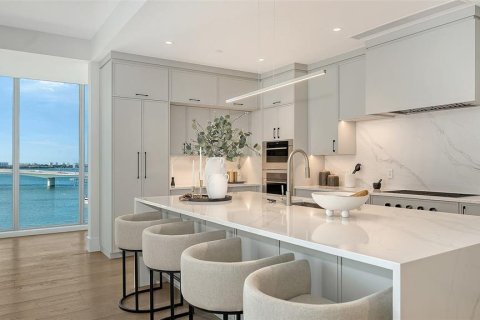 Condominio en venta en Sarasota, Florida, 3 dormitorios, 285.02 m2 № 2121182 - foto 21