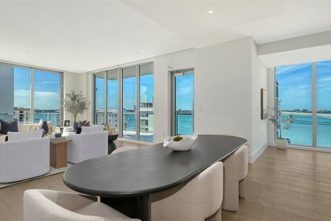 Condominio en venta en Sarasota, Florida, 3 dormitorios, 285.02 m2 № 2121182 - foto 27