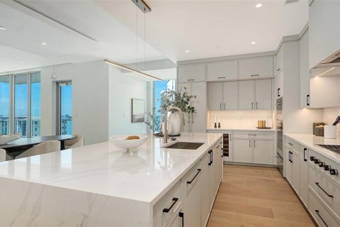 Condominio en venta en Sarasota, Florida, 3 dormitorios, 285.02 m2 № 2121182 - foto 22