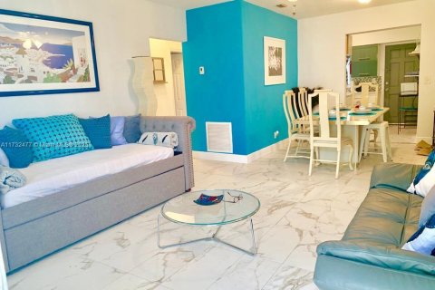 Immobilier commercial à vendre à Miami, Floride: 154.59 m2 № 1867924 - photo 12