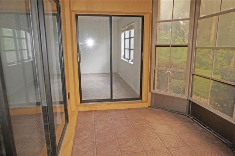 Condo in Punta Gorda, Florida, 2 bedrooms  № 2393732 - photo 21