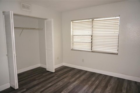 Condo in Punta Gorda, Florida, 2 bedrooms  № 2393732 - photo 12