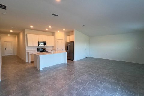 Casa en alquiler en Davenport, Florida, 3 dormitorios, 144.93 m2 № 1819382 - foto 7