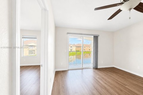 Touwnhouse à vendre à Rockledge, Floride: 3 chambres № 2089421 - photo 23