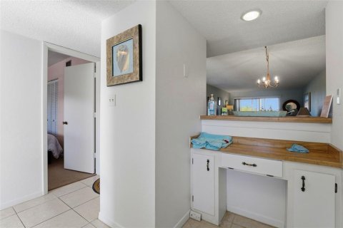 Copropriété à vendre à Port Charlotte, Floride: 2 chambres, 106.84 m2 № 2215328 - photo 7