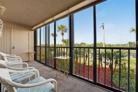 Copropriété à vendre à Port Charlotte, Floride: 2 chambres, 106.84 m2 № 2215328 - photo 14