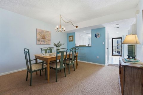 Copropriété à vendre à Port Charlotte, Floride: 2 chambres, 106.84 m2 № 2215328 - photo 4