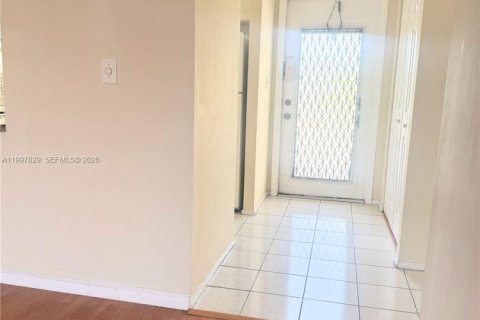 Снять в аренду кондоминиум в Санрайз, Флорида 1 спальня, 59.46м2, № 2060407 - фото 12