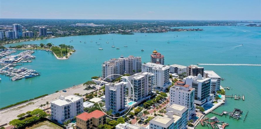 Condo in Sarasota, Florida, 3 bedrooms № 2167195