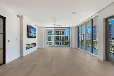 Condo in Sarasota, Florida, 3 bedrooms № 2167195 - photo 6