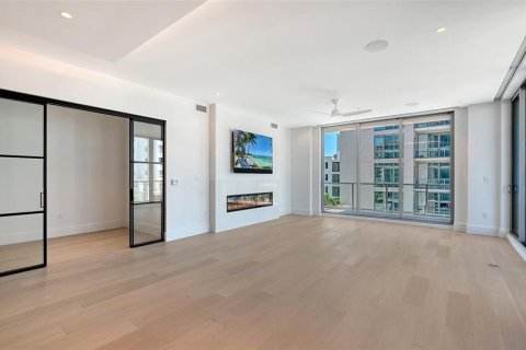 Condo in Sarasota, Florida, 3 bedrooms № 2167195 - photo 3