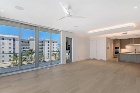 Condo in Sarasota, Florida, 3 bedrooms № 2167195 - photo 9