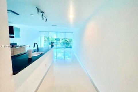 Copropriété à louer à Aventura, Floride: 72.37 m2 № 2168788 - photo 13