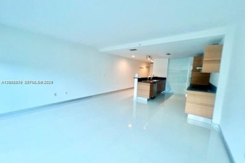 Copropriété à louer à Aventura, Floride: 72.37 m2 № 2168788 - photo 6