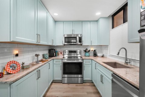 Купить кондоминиум в Дженсен-Бич, Флорида 3 комнаты, 102.38м2, № 2146200 - фото 6
