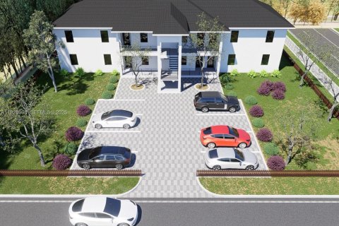 Купить коммерческую недвижимость в Кейп-Корал, Флорида № 1988180 - фото 4