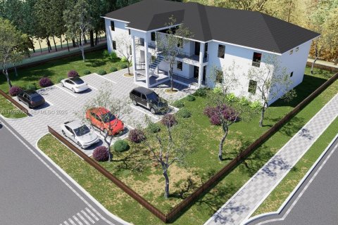 Купить коммерческую недвижимость в Кейп-Корал, Флорида № 1988180 - фото 3