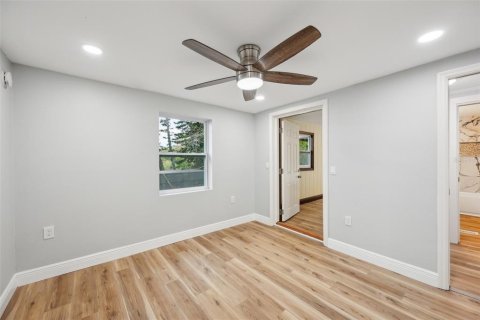 Villa ou maison à vendre à Tampa, Floride: 4 chambres, 259.48 m2 № 1919907 - photo 27