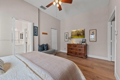 House in Weston, Florida 4 bedrooms, 196.49 sq.m. № 2041750 - photo 24