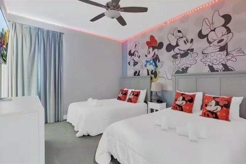 Casa en venta en Kissimmee, Florida, 6 dormitorios, 262.17 m2 № 1917056 - foto 22