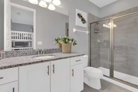 Casa en venta en Kissimmee, Florida, 6 dormitorios, 262.17 m2 № 1917056 - foto 18