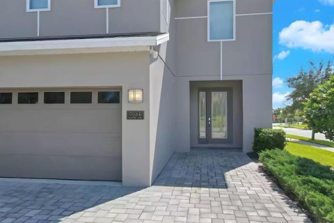 Casa en venta en Kissimmee, Florida, 6 dormitorios, 262.17 m2 № 1917056 - foto 4