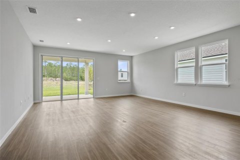 Casa en venta en Palm Coast, Florida, 4 dormitorios, 187.2 m2 № 1854151 - foto 4