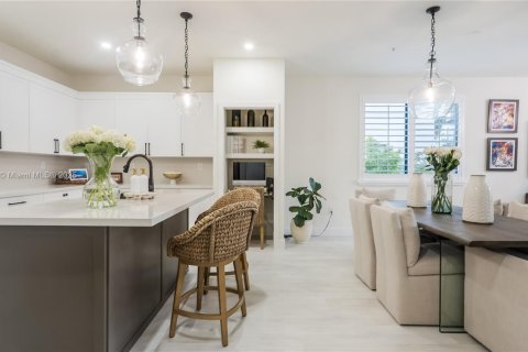 Adosado en venta en Doral, Florida, 3 dormitorios, 273.69 m2 № 1953059 - foto 15