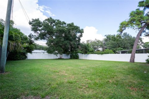 Villa ou maison à vendre à Saint Petersburg, Floride: 3 chambres, 132.2 m2 № 1905029 - photo 25
