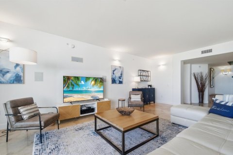 Copropriété à vendre à Fort Lauderdale, Floride: 3 chambres, 244.33 m2 № 2260117 - photo 12