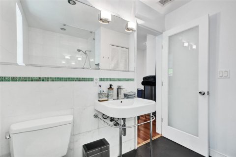 Copropriété à vendre à Miami Beach, Floride: 1 chambre, 49.8 m2 № 1874810 - photo 12