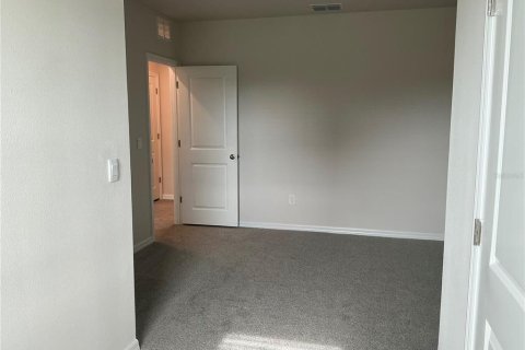 Touwnhouse à louer à Largo, Floride: 3 chambres, 155.43 m2 № 2427181 - photo 9