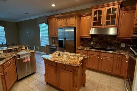 Casa en alquiler en Kissimmee, Florida, 4 dormitorios, 287.81 m2 № 2356184 - foto 12